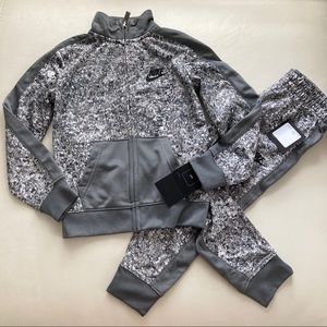 Nike tracksuit super cute boy active set 4000